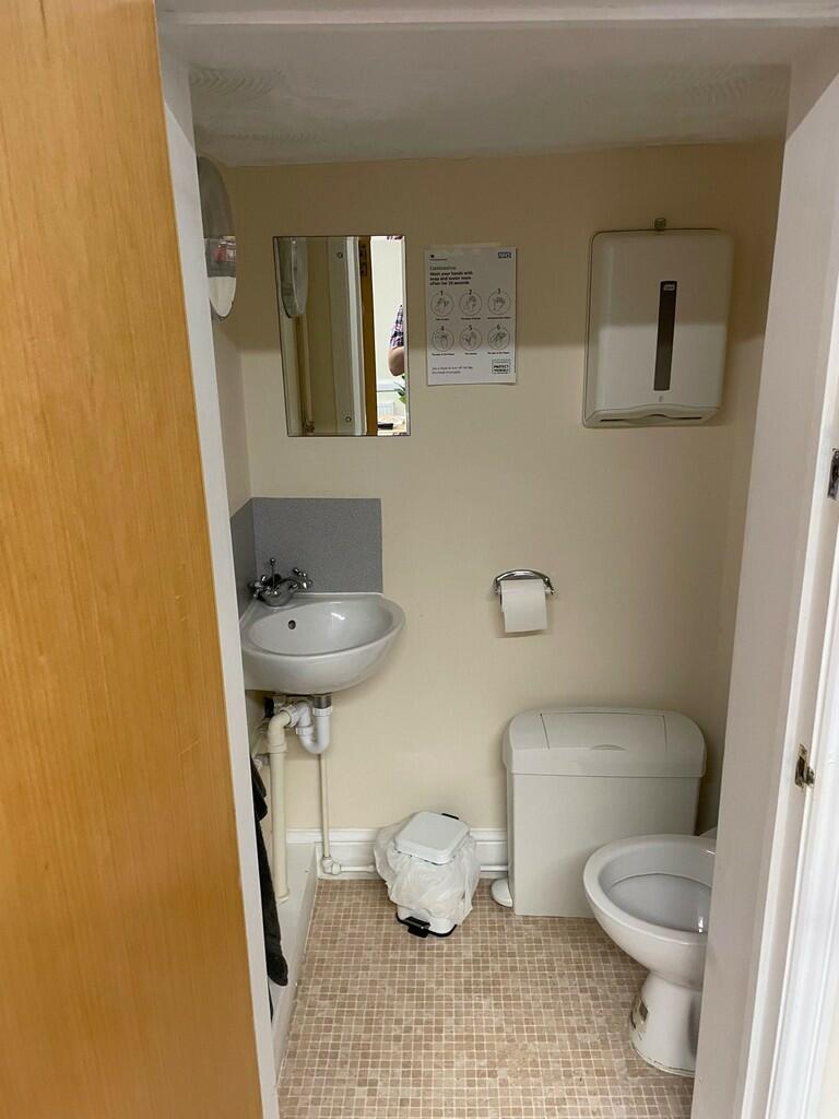 Additional image 6 of OFFICE TO LET, unit A1