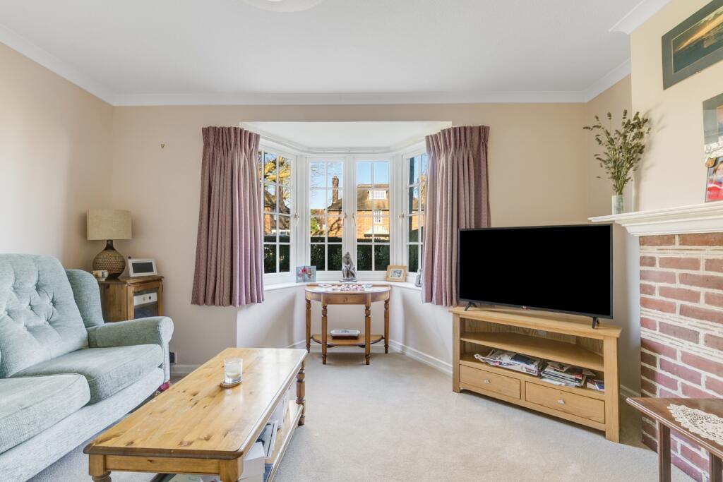 Additional image 5 of Barleycroft Road, Welwyn Garden City, Hertfordshire, AL8