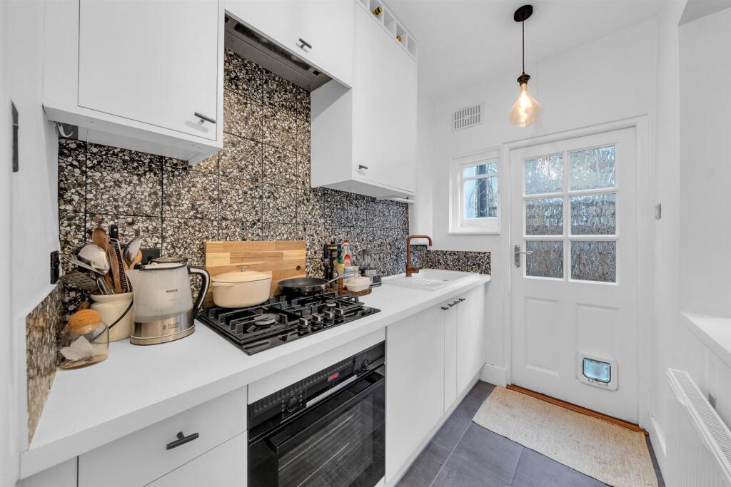 Additional image 5 of Fairfield Road, Bromley, BR1