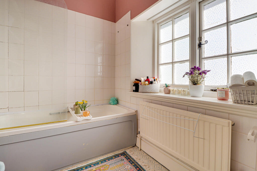 Additional image 11 of Maples, Clarence Road, Harpenden, AL5