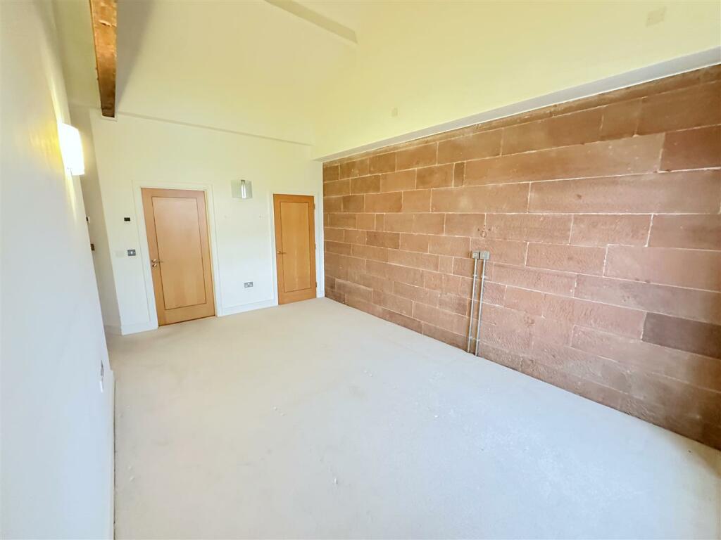 Additional image 13 of Shaddongate, Carlisle