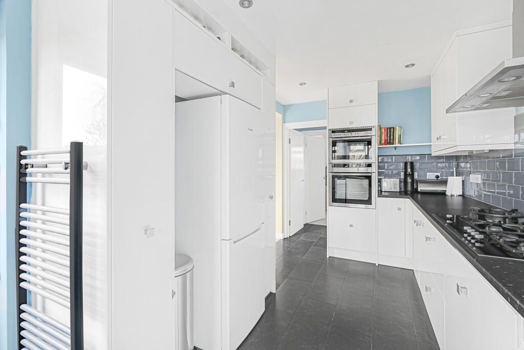 Additional image 5 of Harwood Hill, Welwyn Garden City, Hertfordshire, AL8