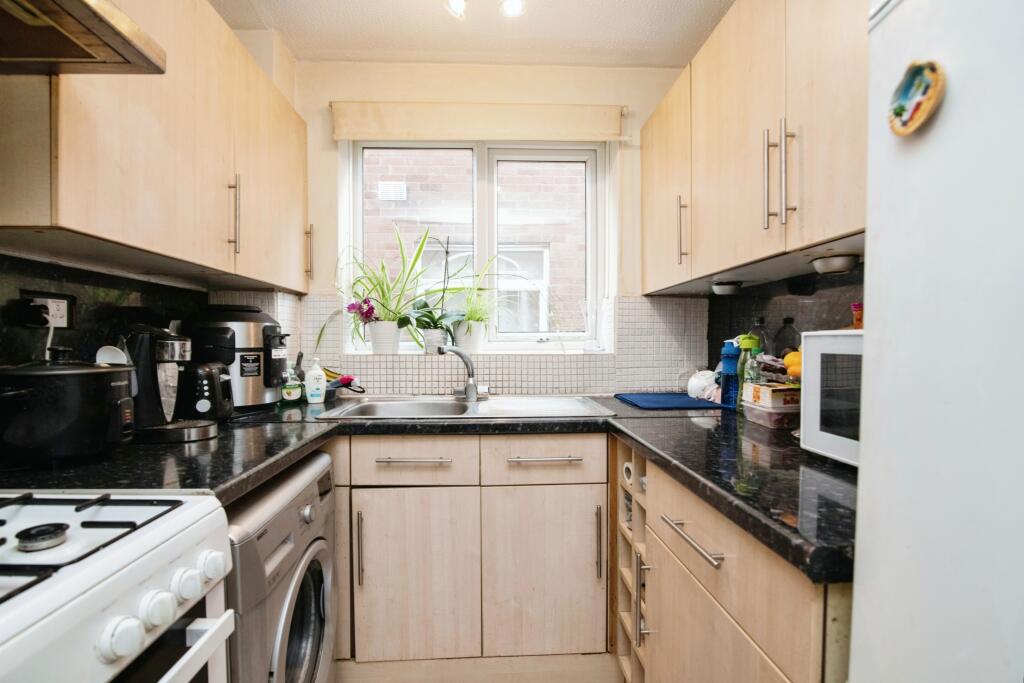 Additional image 8 of Peel Way, Oldbury, B69