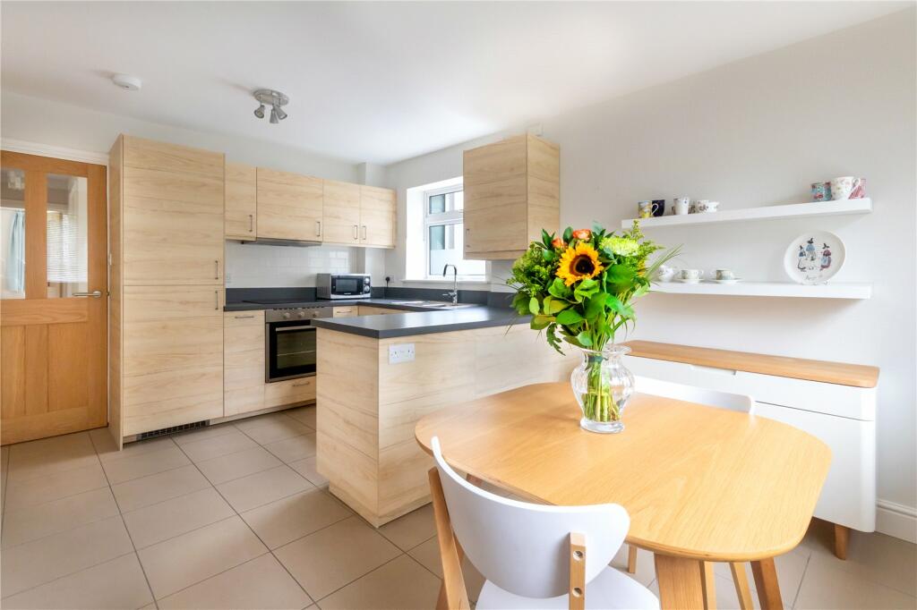 Additional image 8 of Duffryn Close, Roath Park, Cardiff, CF23