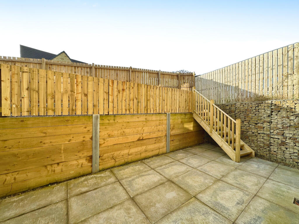 Additional image 5 of Saddle Close, Fagley Lane, Bradford, West Yorkshire, BD2