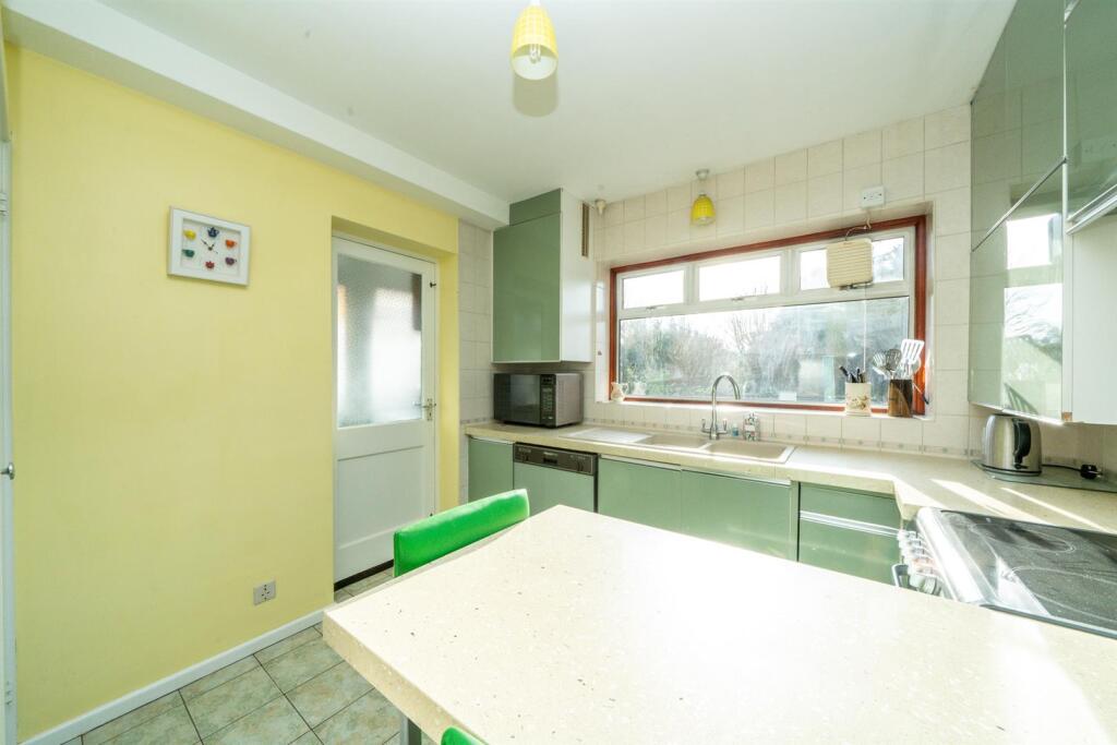 Additional image 10 of Foxcroft, St Albans