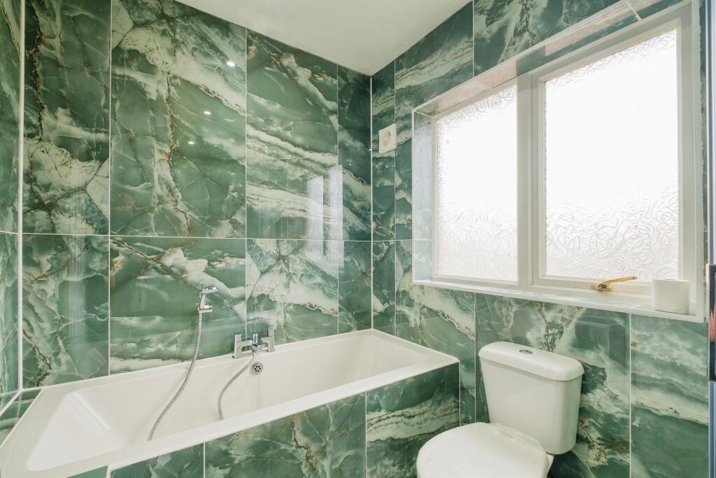 Additional image 14 of Whiteshot Way, Saffron Walden