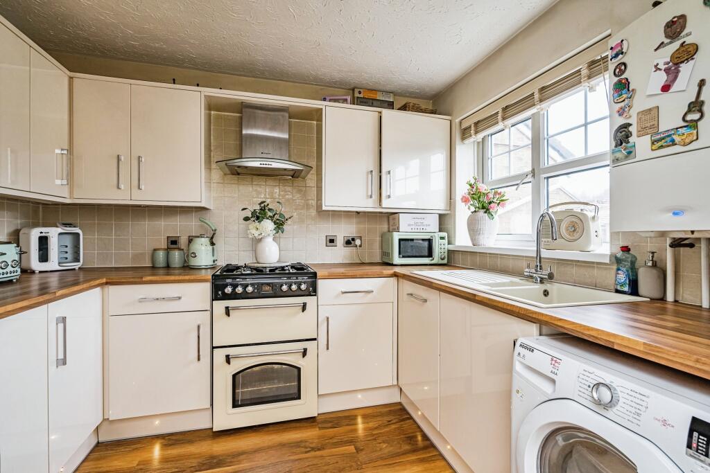 Additional image 6 of Clifton Street, CRADLEY HEATH, West Midlands, B64