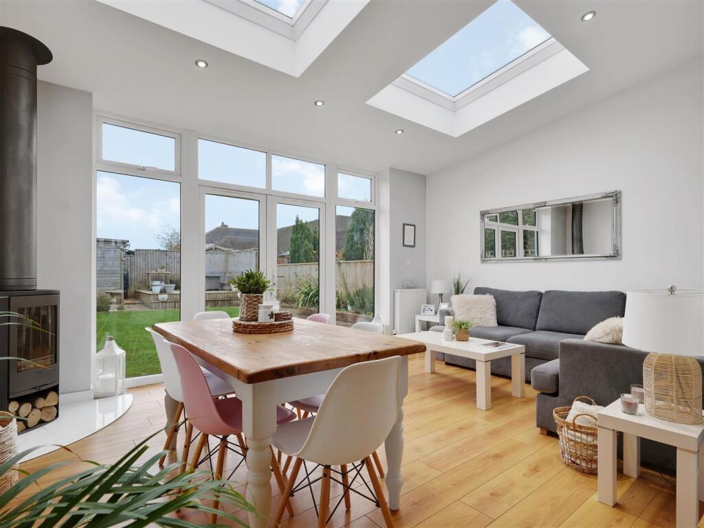 Additional image 41 of Iford Lane, Tuckton