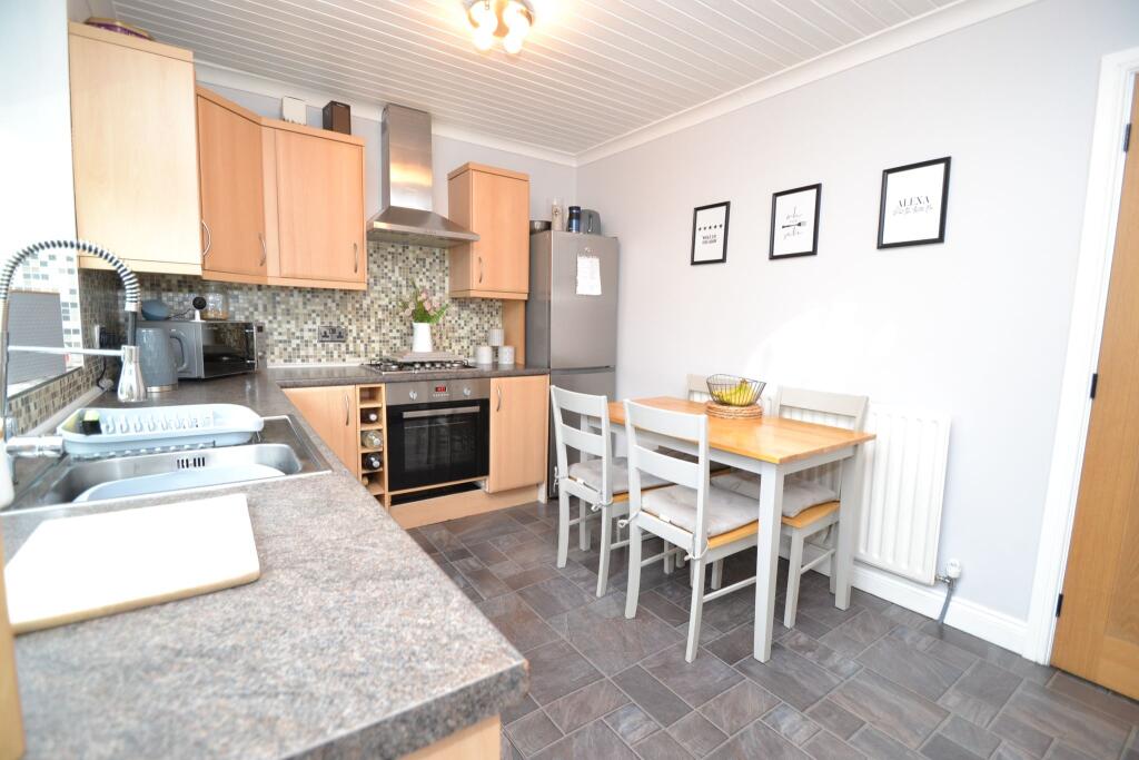 Additional image 6 of Woodbine Grove, Idle,