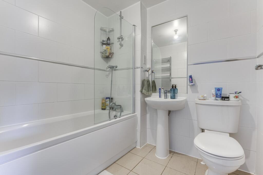 Additional image 13 of Lancaster Gate, Upper Cambourne, Cambridge, Cambridgeshire, CB23