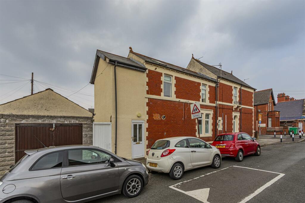 Additional image 13 of Cwmdare Street, Cathays