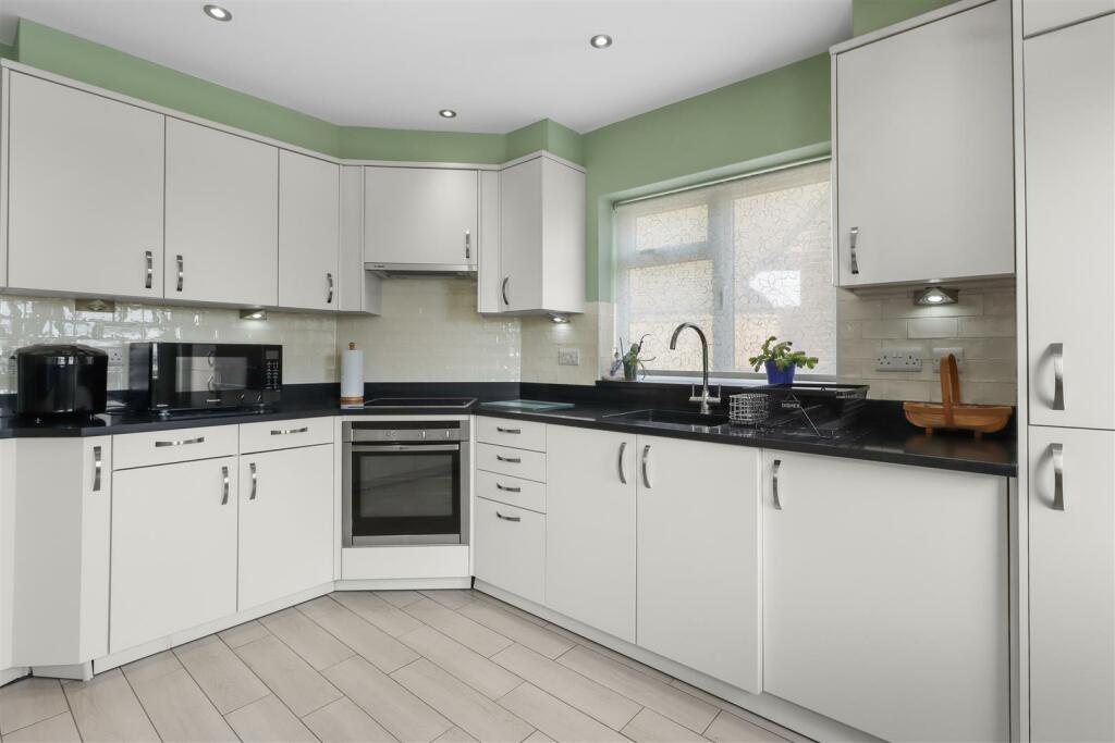 Additional image 16 of Willingdon Road, Eastbourne