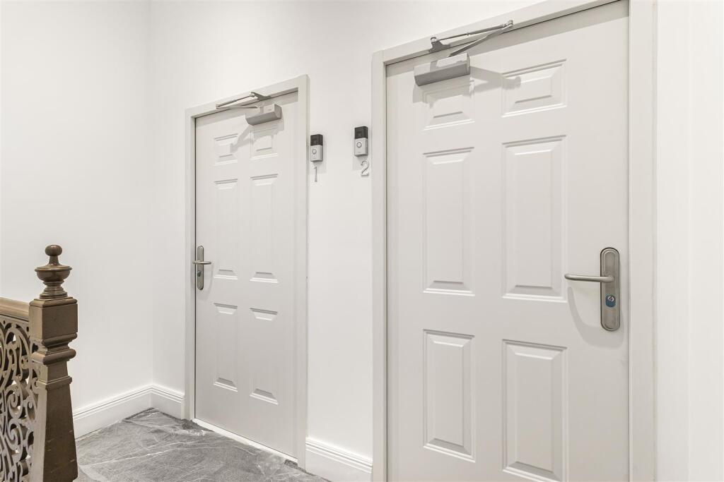 Additional image 18 of High Street, Newmarket