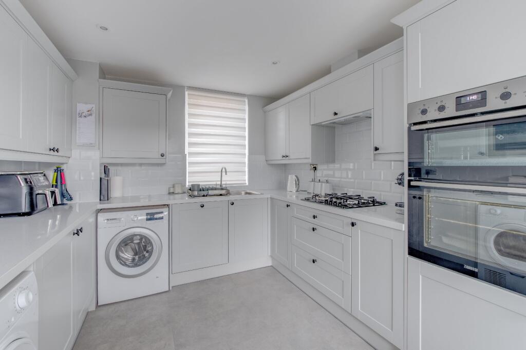 Additional image 3 of Eathorpe Close, Matchborough West, Redditch, B98