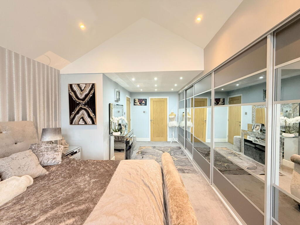 Additional image 30 of Willowbank Road, Knowle