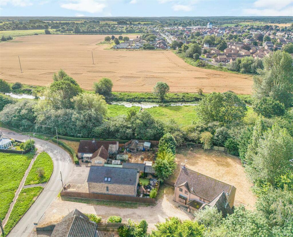 Additional image 31 of Paddock Street, Soham