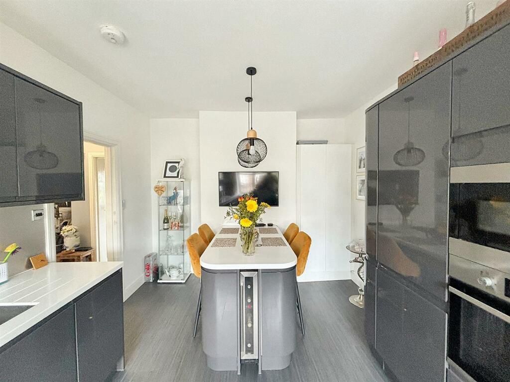 Additional image 5 of Kings Drive, Eastbourne