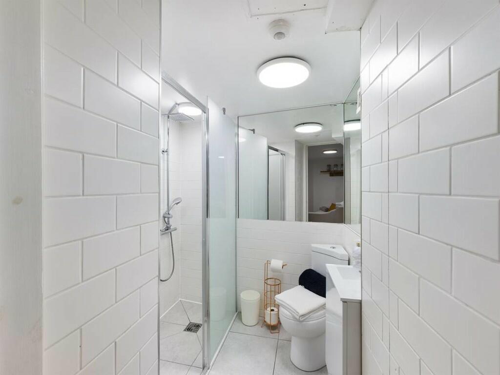 Additional image 4 of Bond Street, Brighton