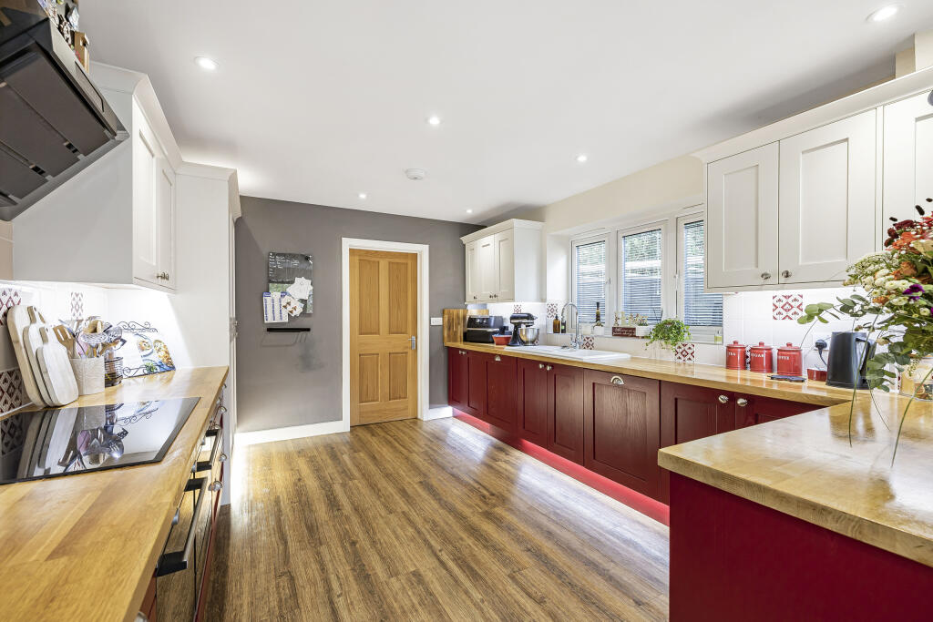 Additional image 4 of Oakwood House, Barcham Road, Soham, Ely, Cambridgeshire