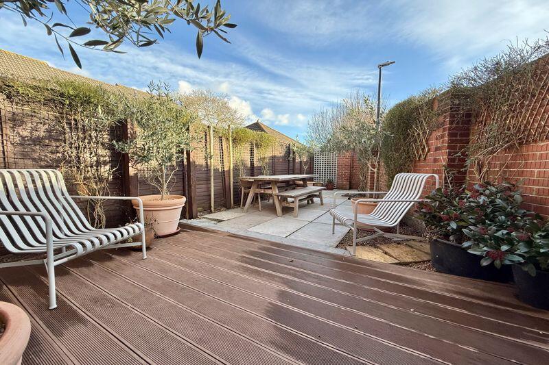 Additional image 14 of Chester Close - 18'9" x 9' LARGE GARAGE