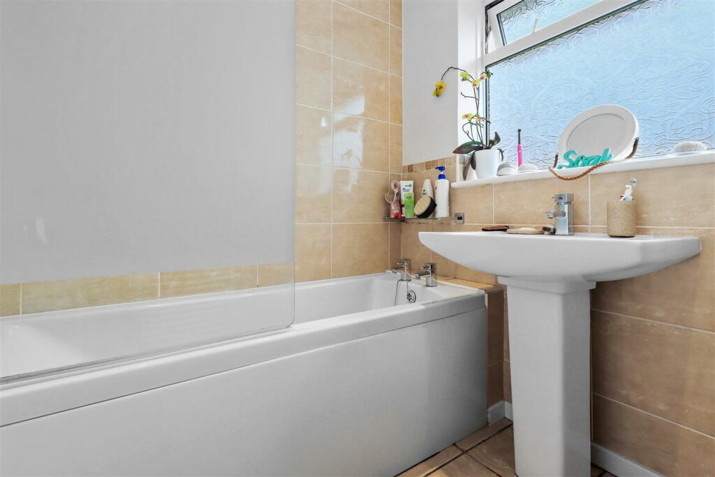 Additional image 18 of Richington Way, Seaford