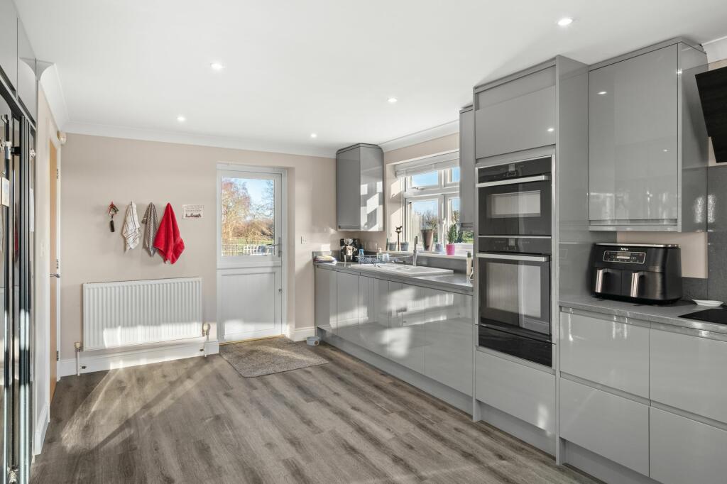 Additional image 5 of Hundred Foot Bank, Littleport, CB6