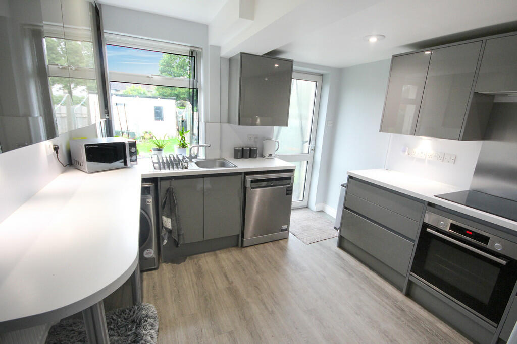 Additional image 16 of Coldhams Lane