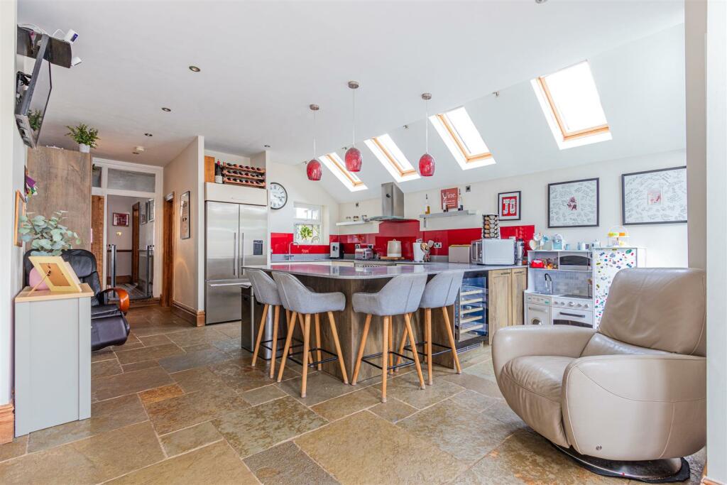 Additional image 30 of Dogo Street, Pontcanna, Cardiff