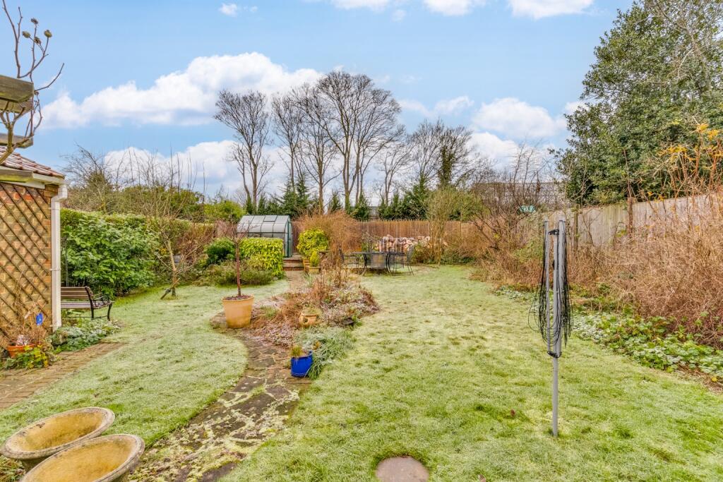 Additional image 21 of Peartree Lane, Welwyn Garden City, Hertfordshire, AL7