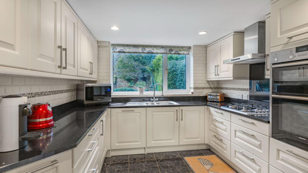 Additional image 12 of Monastery Drive, Solihull, B91 1DN