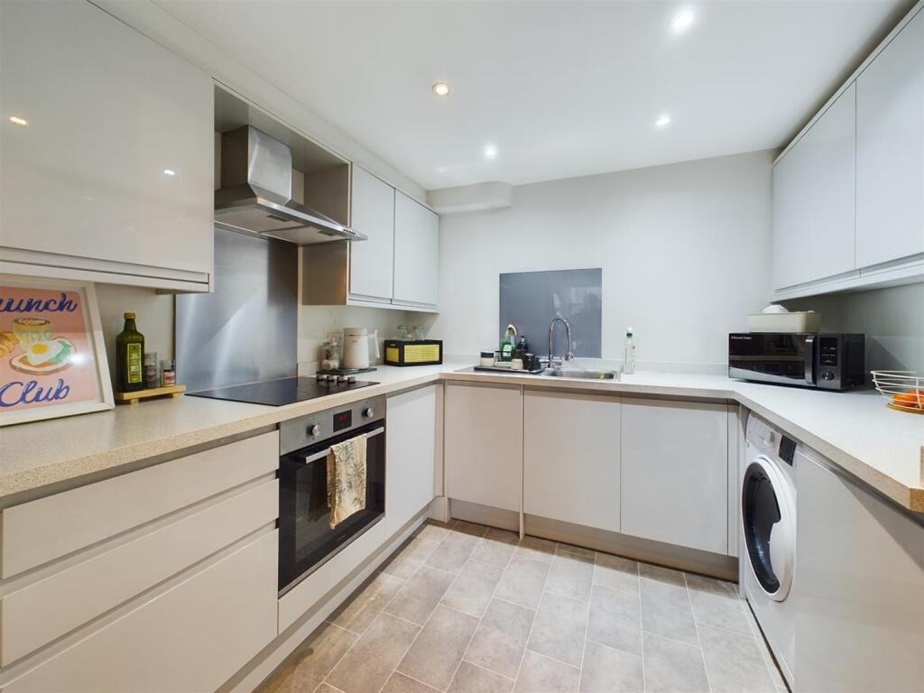 Additional image 23 of Gordon Road, Clifton, Bristol