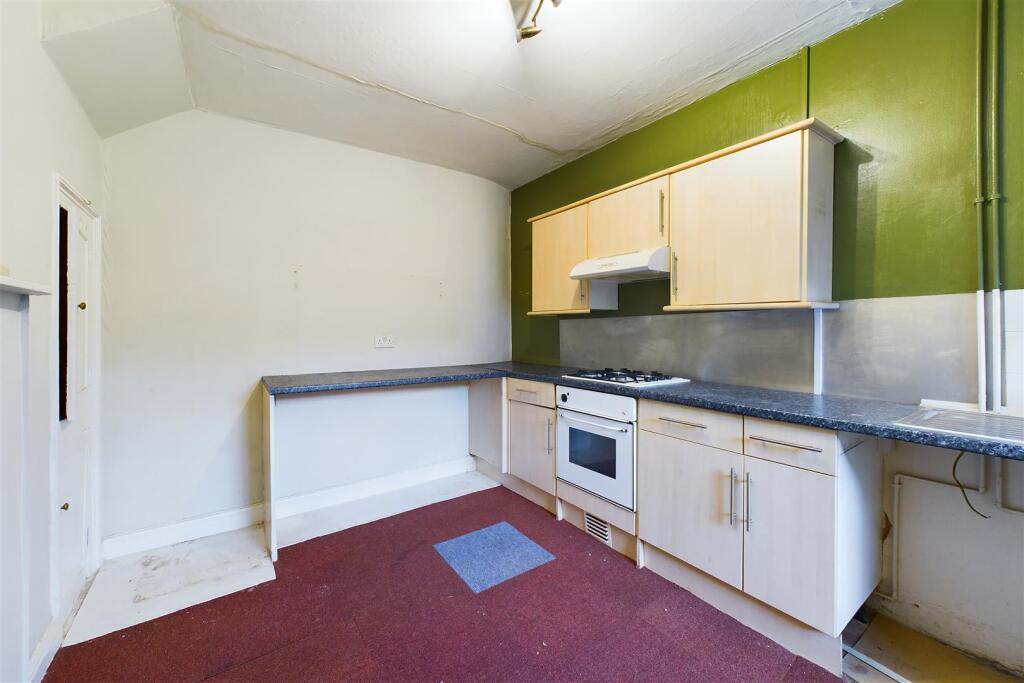 Additional image 7 of RETAIL UNIT | 2 BED MAISONETTE | LARKHALL
