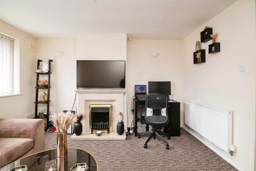 Additional image 7 of Peel Way, Oldbury, B69