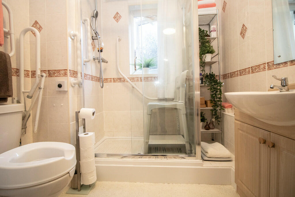 Additional image 10 of Station Road, Radyr