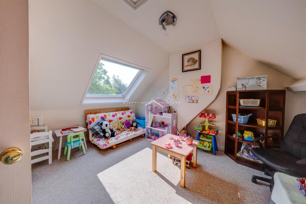 Additional image 33 of Lake Road West, Cardiff