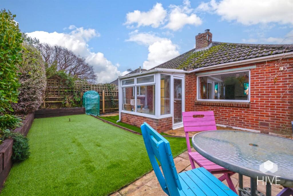 Additional image 14 of Woodlands Crescent, Poole