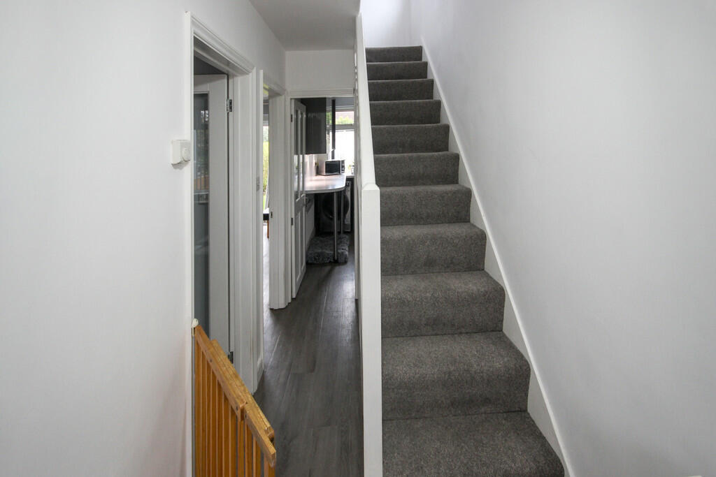 Additional image 5 of Coldhams Lane