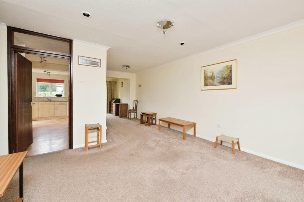 Additional image 5 of Hillway, CB21