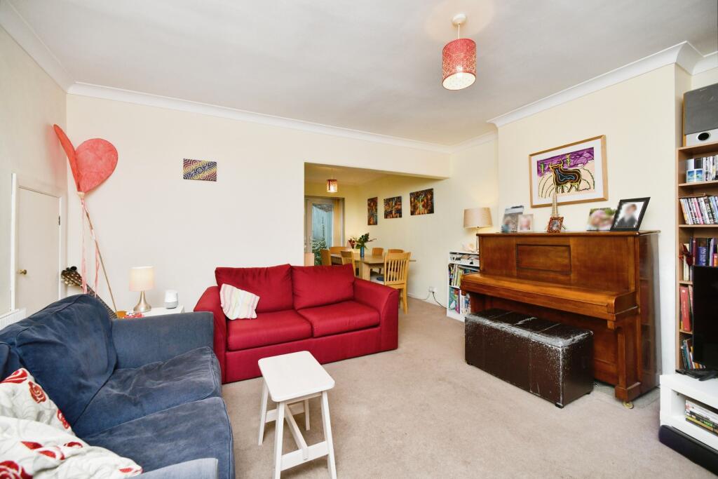 Additional image 3 of Highlands Road, Portslade, BN41