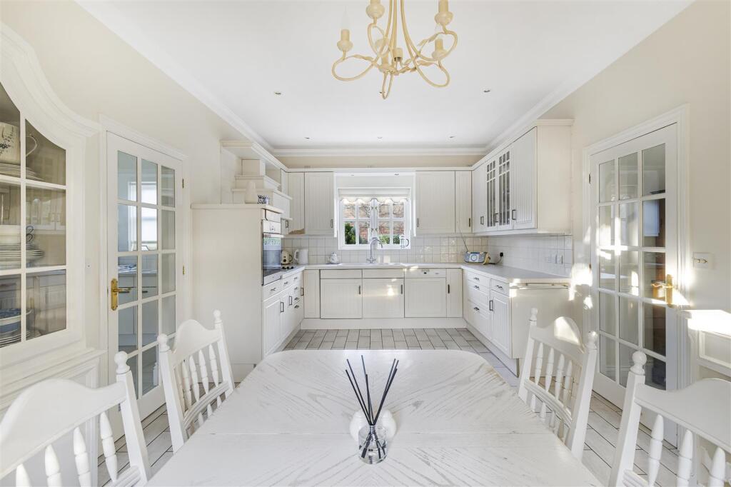 Additional image 4 of Snailwell Road, Newmarket