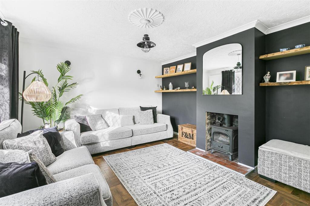 Additional image 2 of Glebe Cottages, Essendon