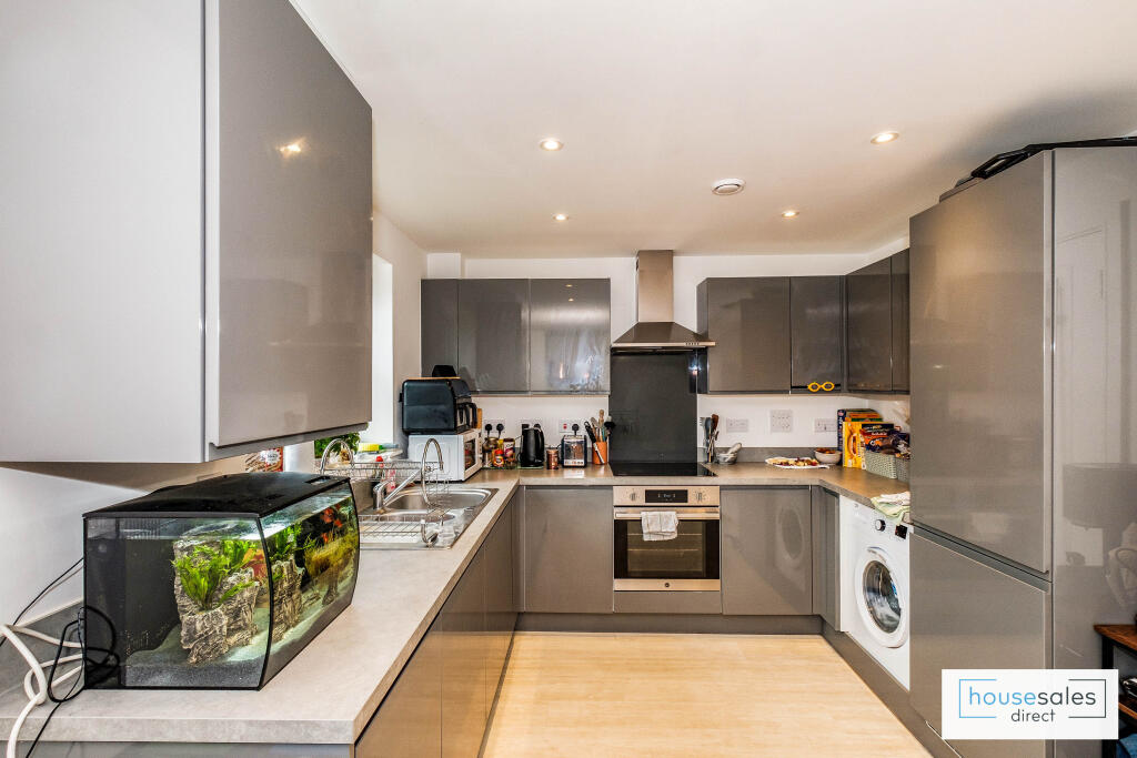 Additional image 5 of Caspian Court Steeplchase Way, Fontwell, BN18