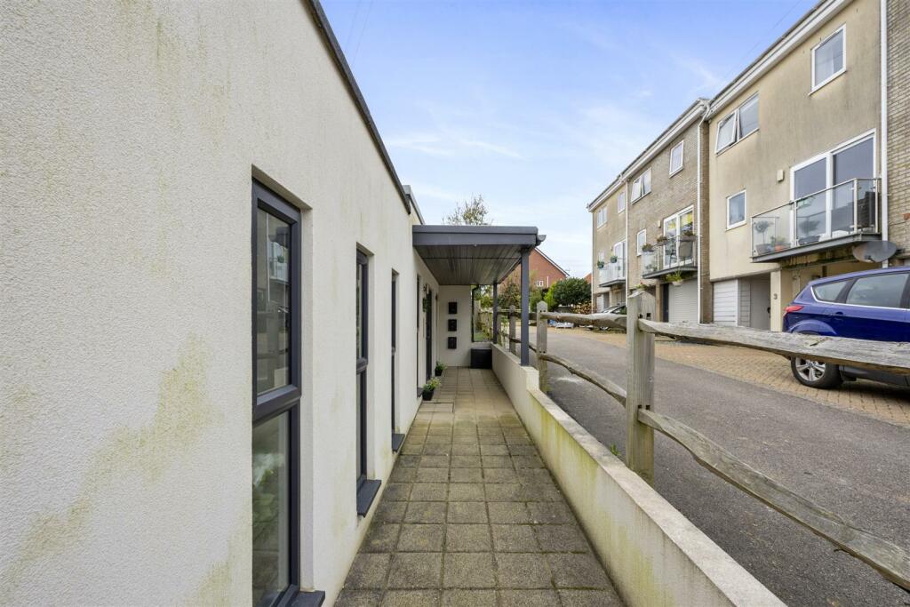 Additional image 19 of Rowan Close, Portslade, Brighton