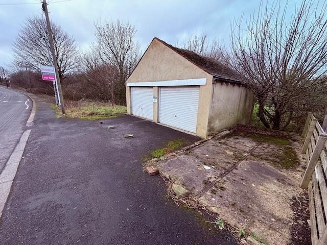 Additional image 16 of Thackley Old Road, Windhill, Shipley