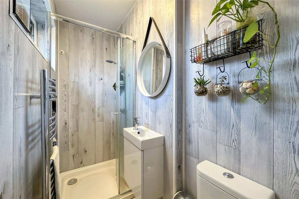 Additional image 6 of Maplefield, Park Street, St Albans, Hertfordshire,, AL2