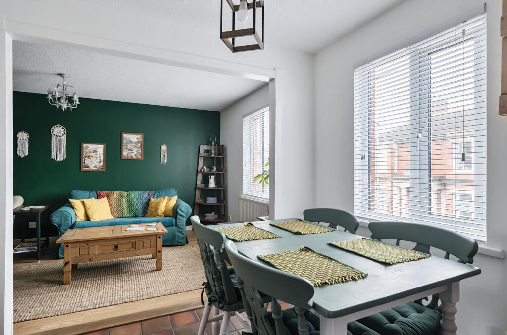 Additional image 9 of Bratton Road, Westbury, BA13