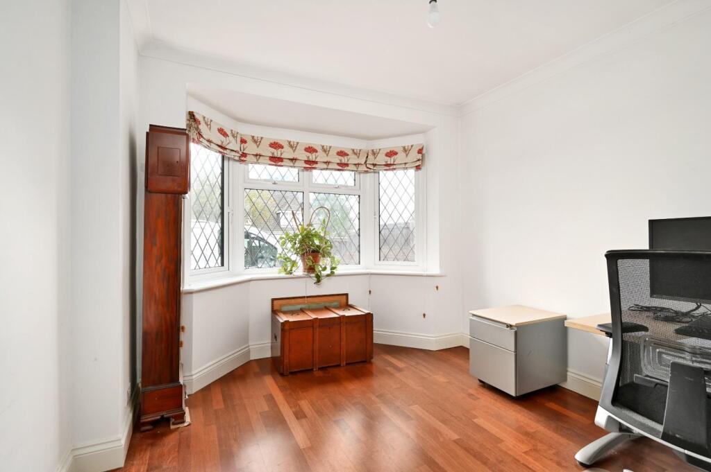 Additional image 11 of The Droveway, Hove