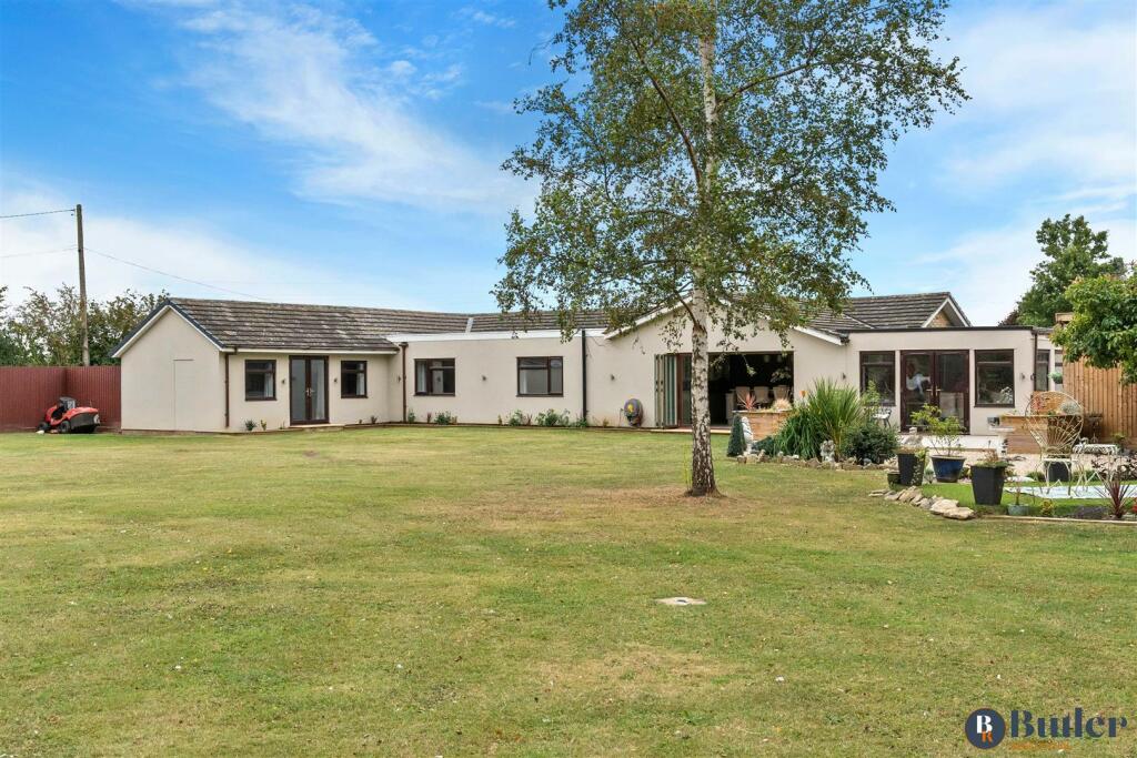 Additional image 69 of Meadow Green End, Green End, Landbeach