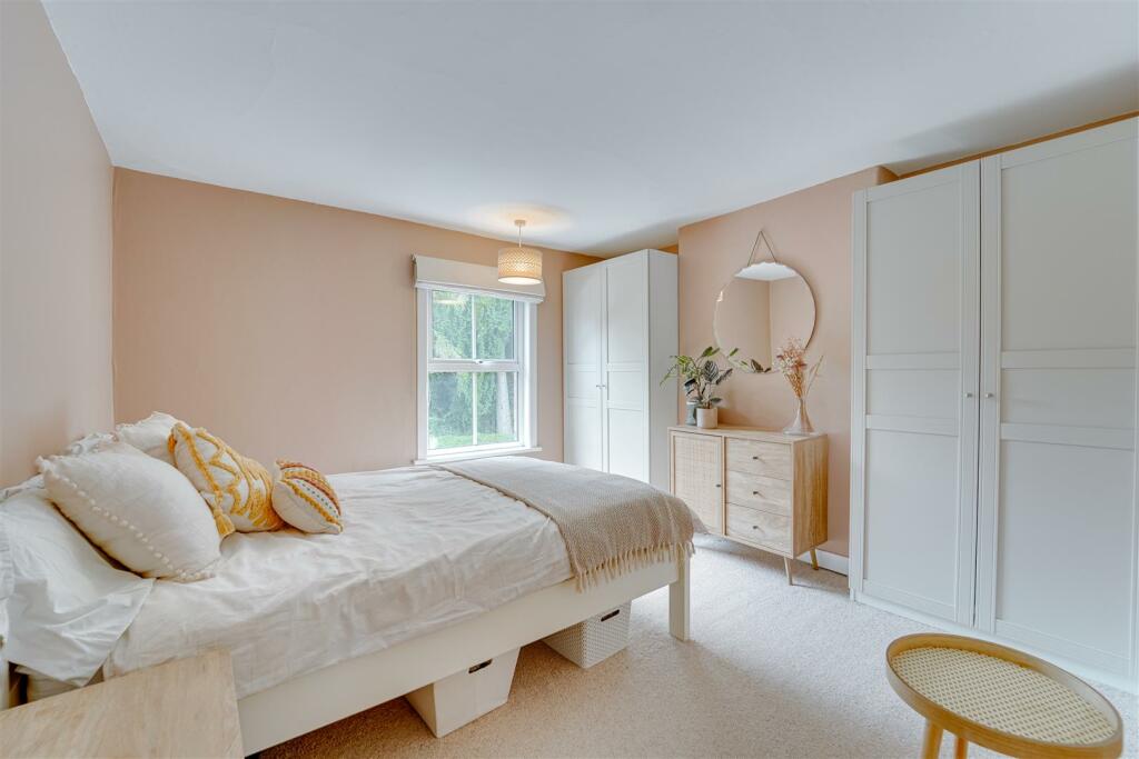 Additional image 4 of Coach Lane, Cheveley, Newmarket